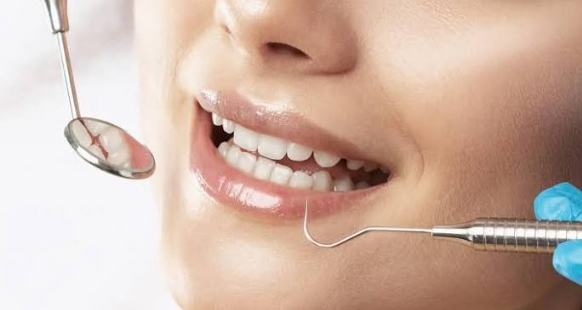 4 Early Indicators Of Oral Health Issues Parents Can Spot At Home