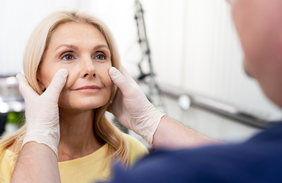 Can Lifestyle Habits Affect The Best Treatment for Under-Eye Wrinkles? 10 Insights That May Surprise You