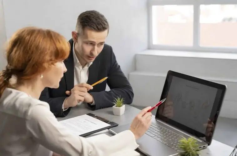 Why Outsourcing To An Accounting Firm Improves Efficiency